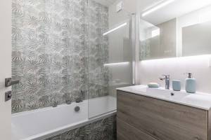 Claire LENEVEU - CLAIRE LENEVEU